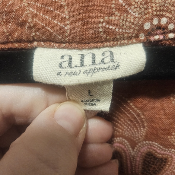 a.n.a Rust-Brown Floral Tunic Top - Picture 2 of 5